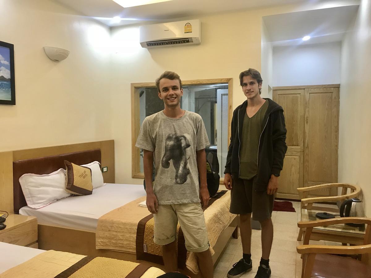 Khach San Tuan Anh Cua Lo Hotel Exterior photo